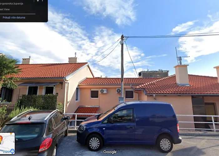 Sweet Studio Apartment Living In Rijeka