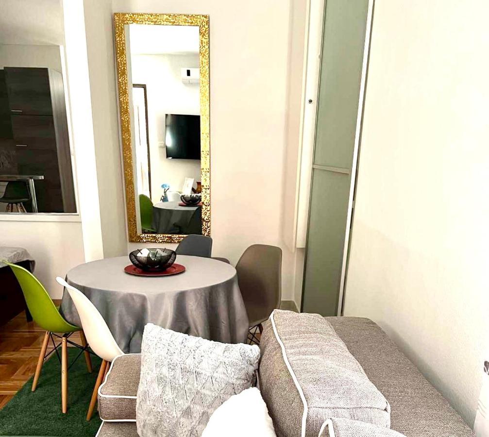Apartment Sweet Living In *